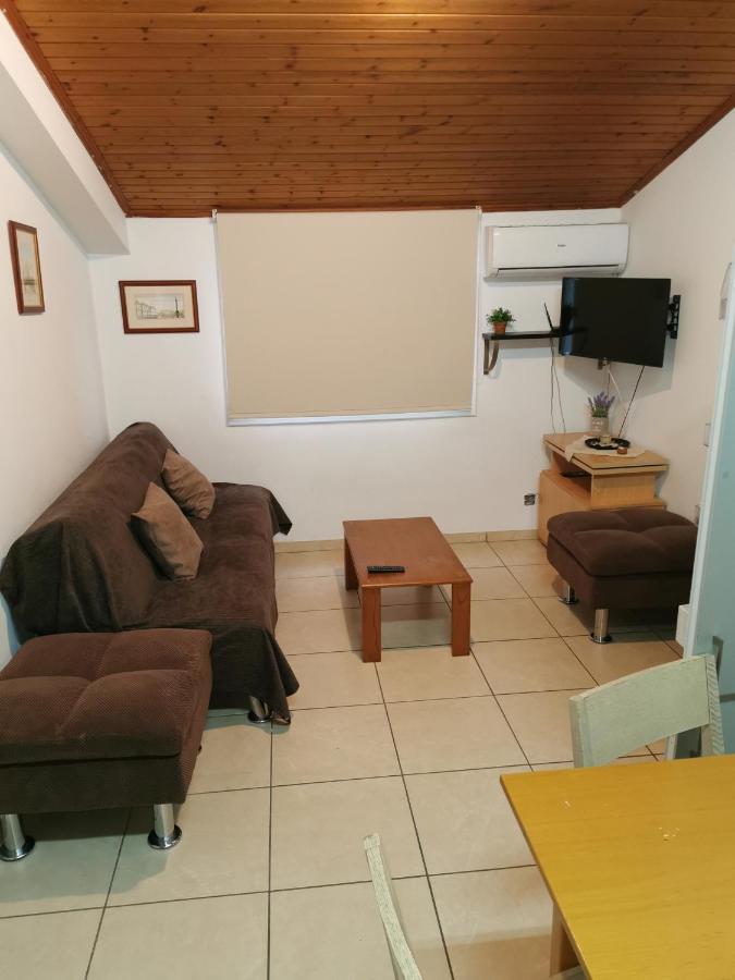 Strovolos Rooms Studios Nicosia Kültér fotó