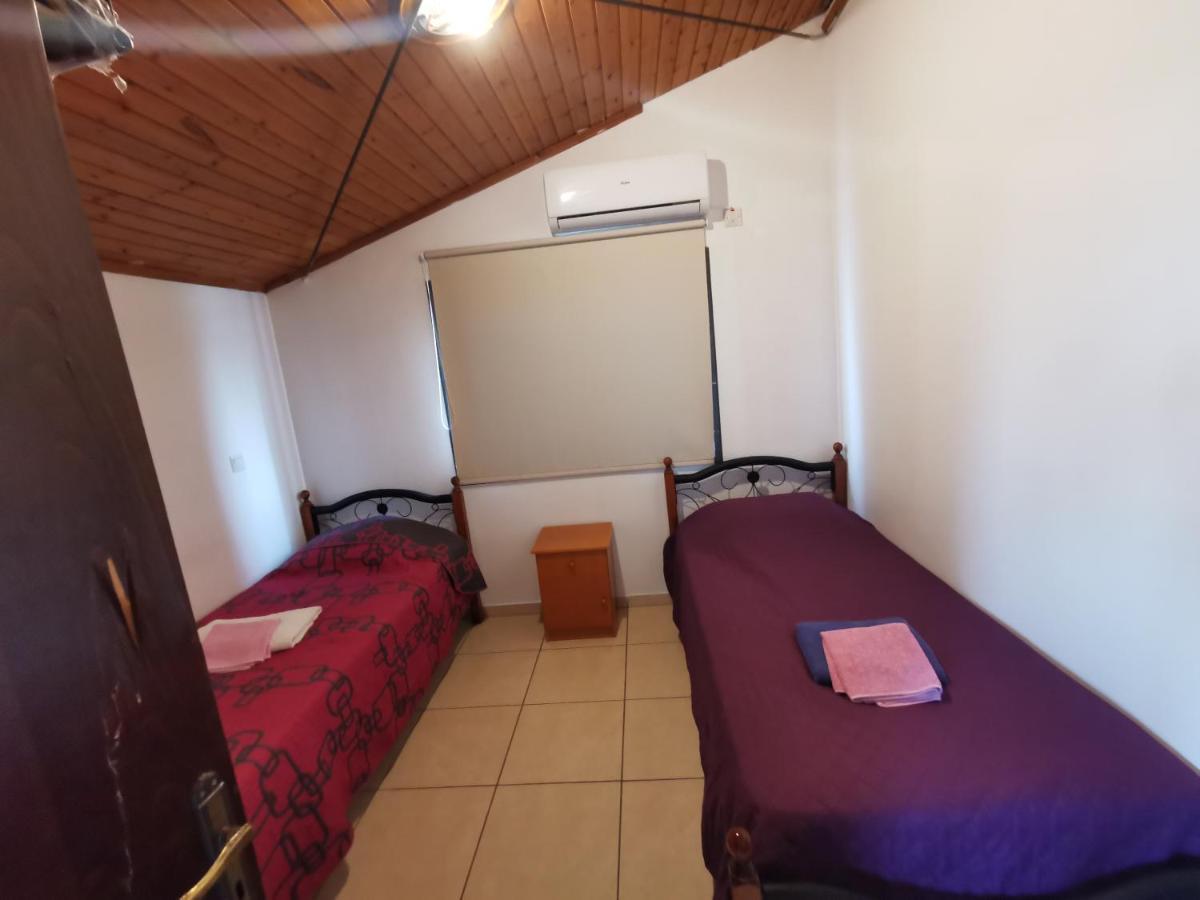 Strovolos Rooms Studios Nicosia Kültér fotó