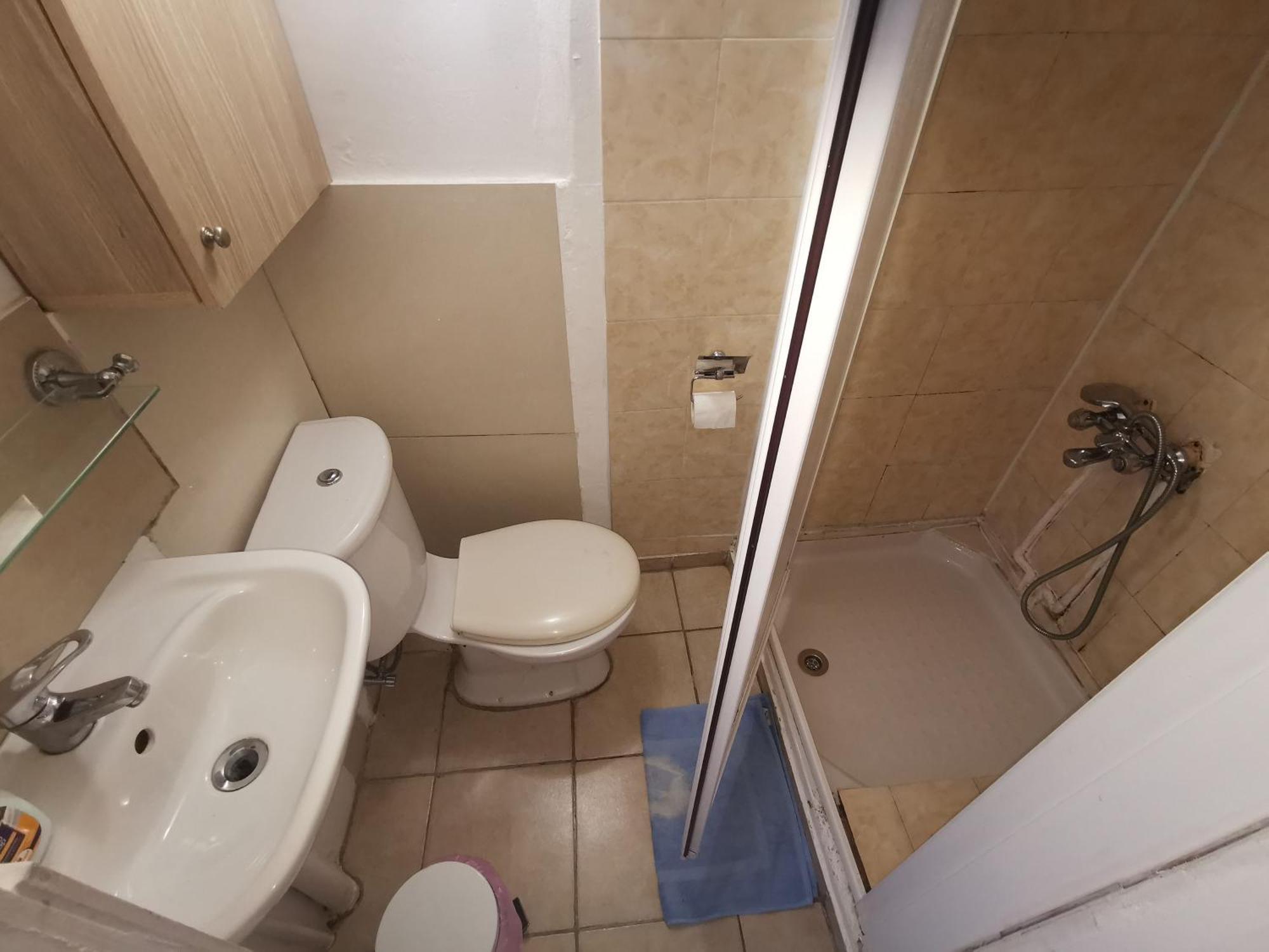 Strovolos Rooms Studios Nicosia Szoba fotó