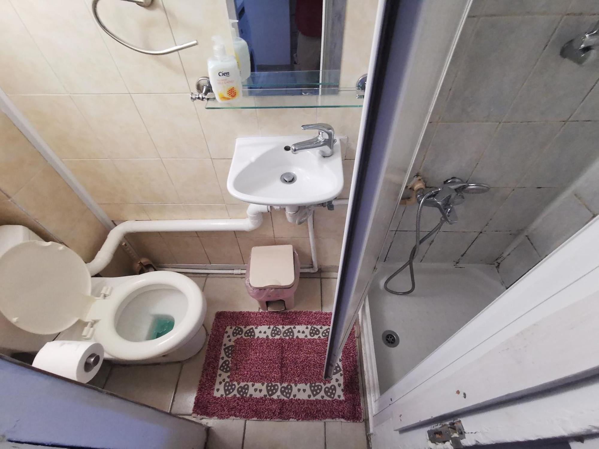 Strovolos Rooms Studios Nicosia Szoba fotó