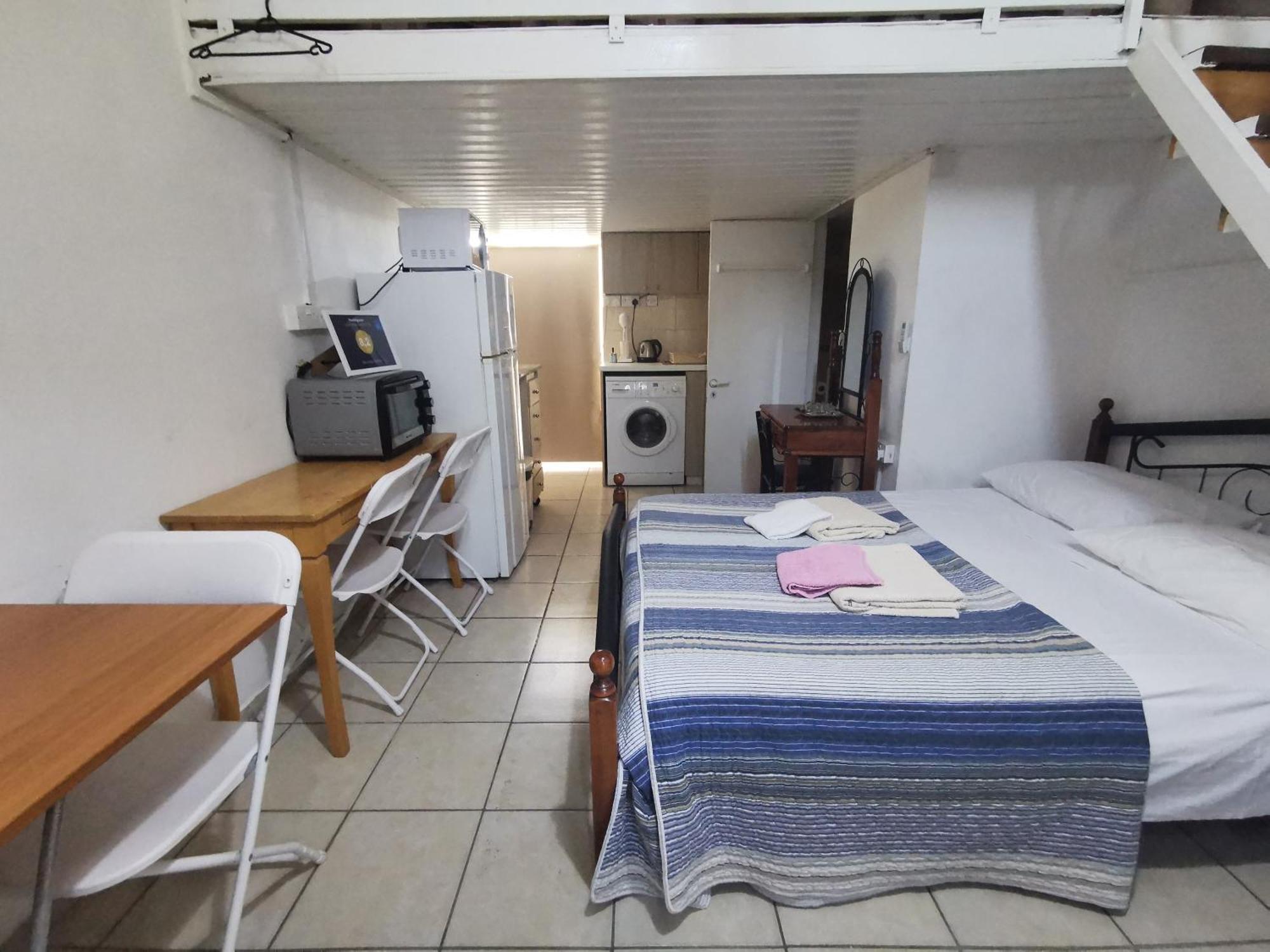Strovolos Rooms Studios Nicosia Szoba fotó
